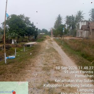 LAPOR PAK BUPATI! WARGA PAMULIHAN KELUHKAN JALAN BELUM DIASPAL, MOHON SEGERA DITINJAU   